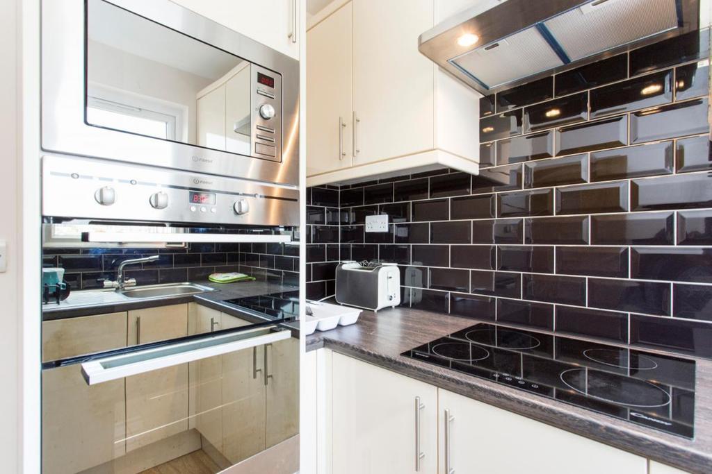 406 Harrow London Bagian luar foto