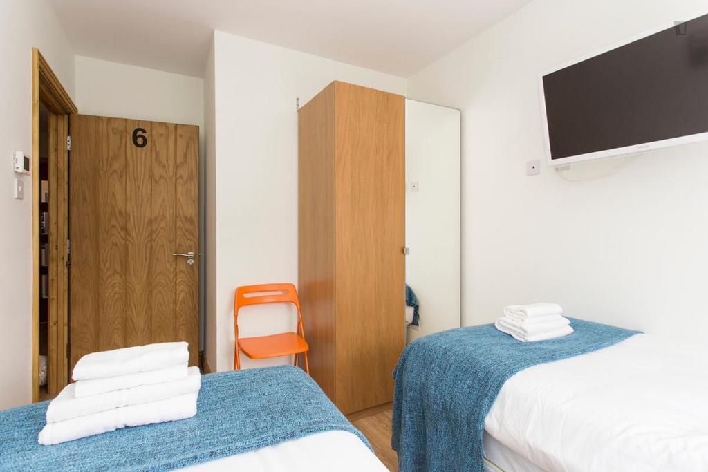 406 Harrow London Bagian luar foto